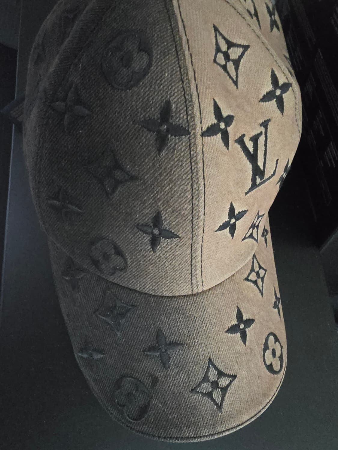 루이비통 그라데이션 볼캡 상품이미지1