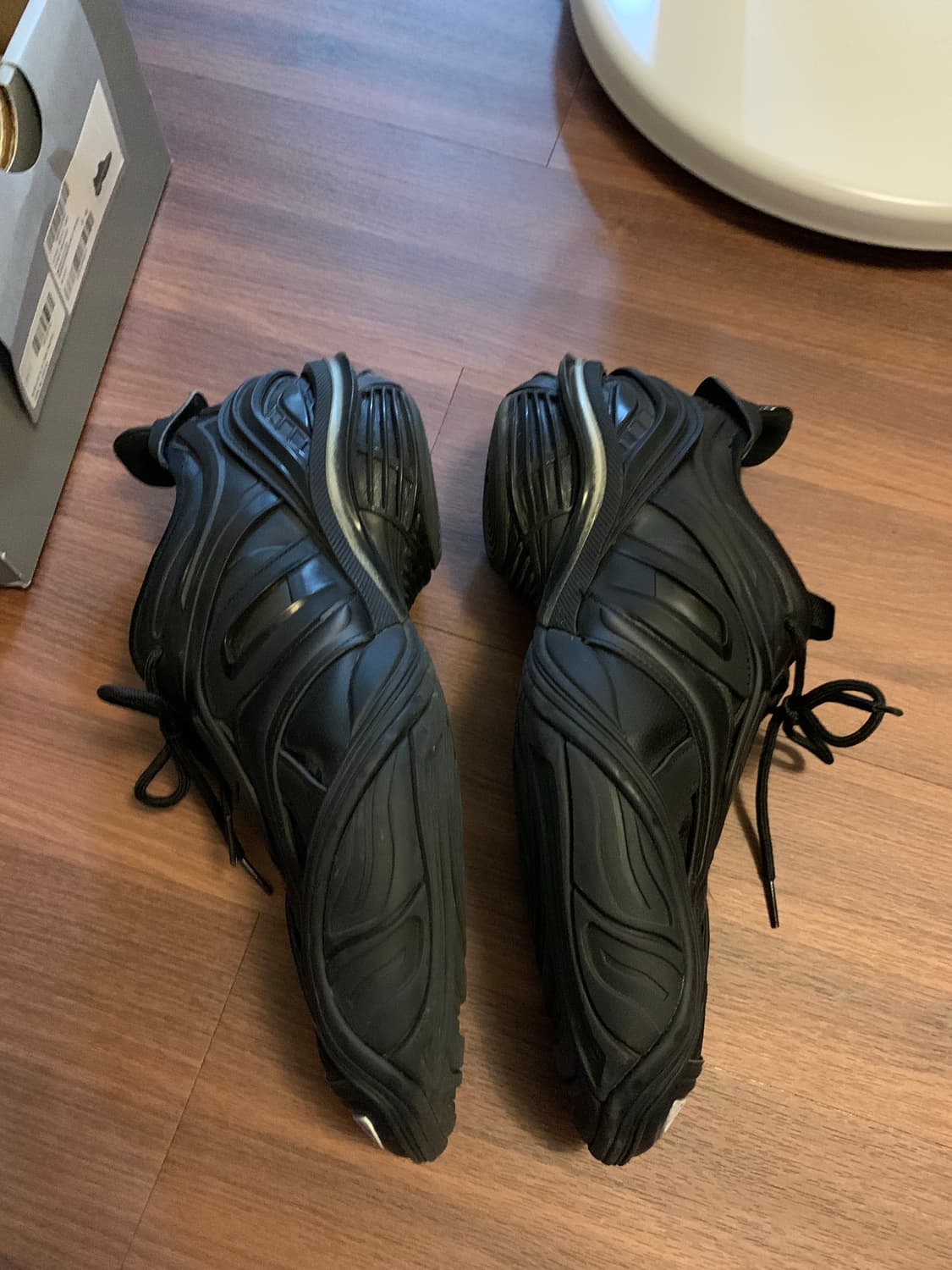 발렌시아가 타이렉스 블랙 상품이미지5