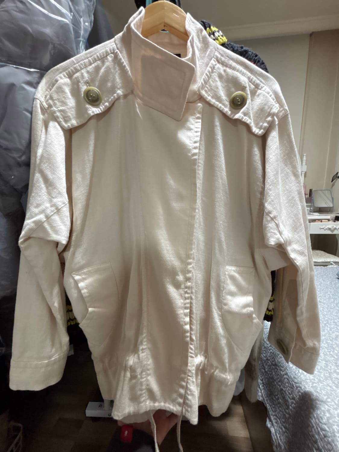 비비안 웨스트우드 코트 상품이미지1