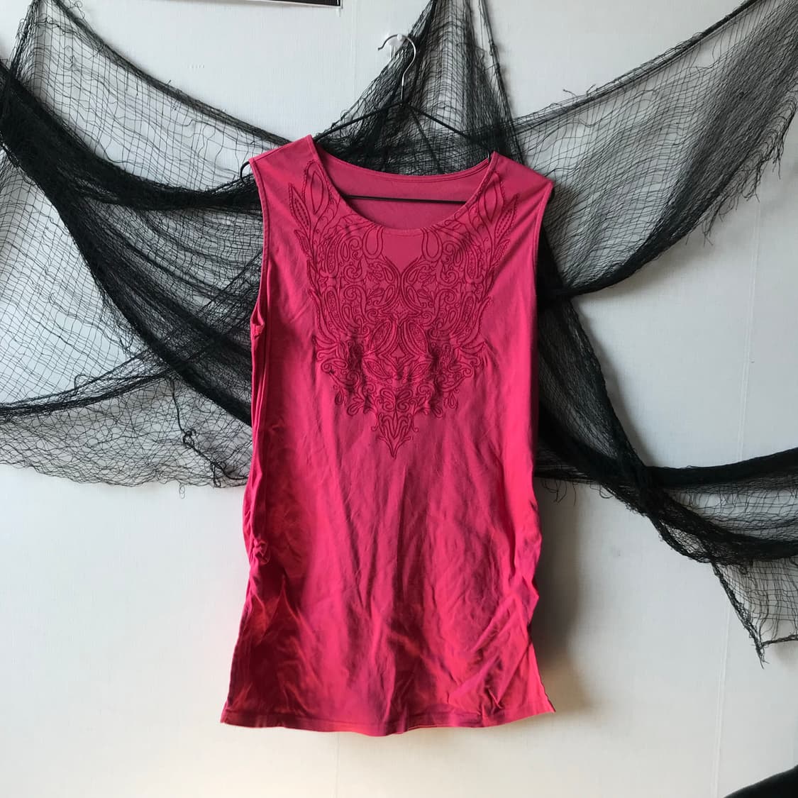 Embroidery shirring detailed sleeveless  상품이미지1