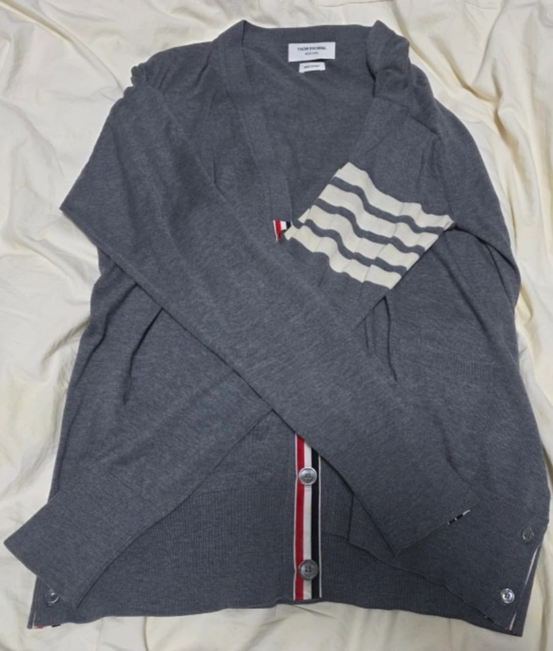 톰브라운 메리노울 가디건 4사이즈 상품이미지1