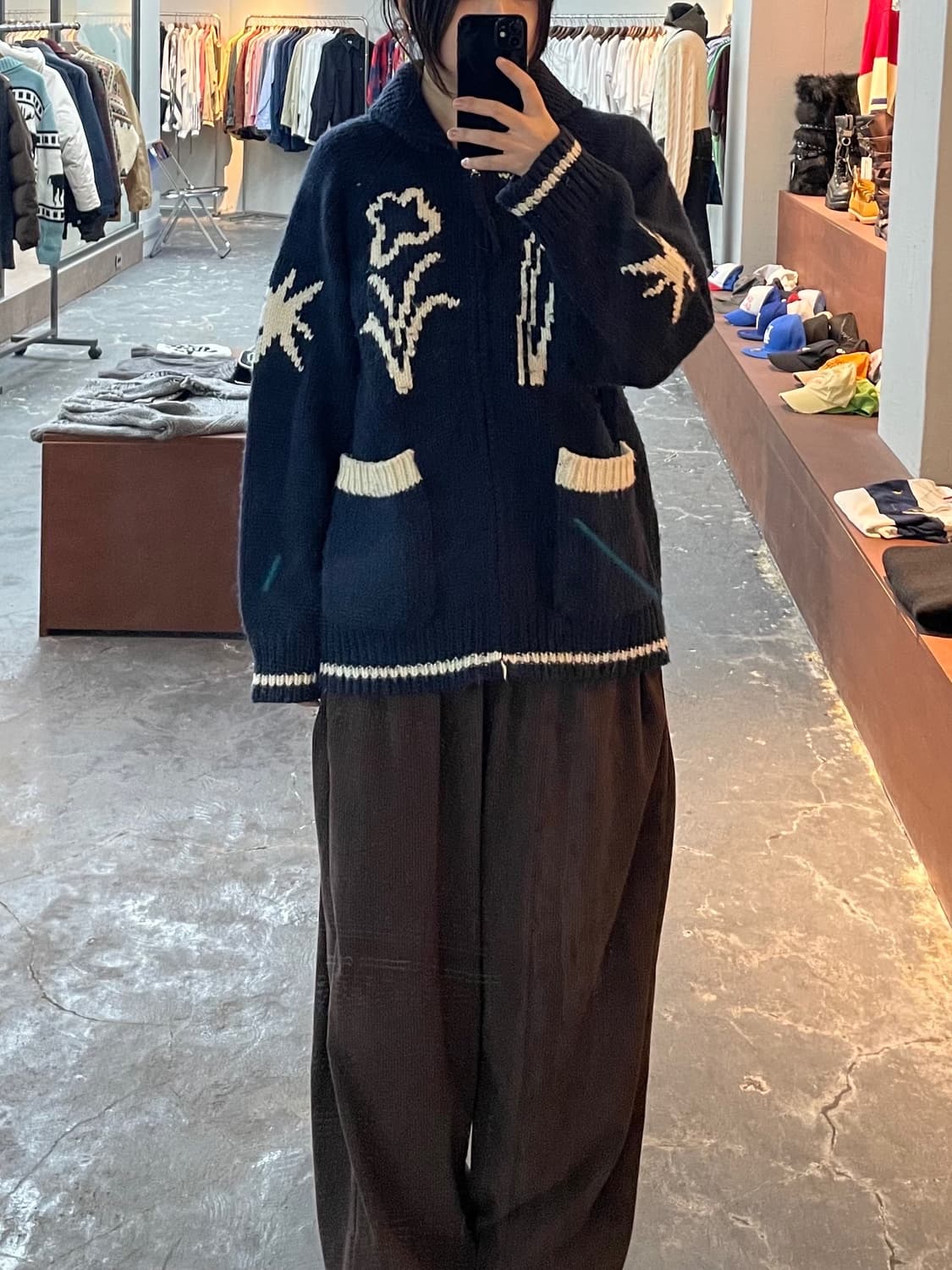 팔렛 드로잉 가든 카우치 네이비 니트 집업 H968 상품이미지1