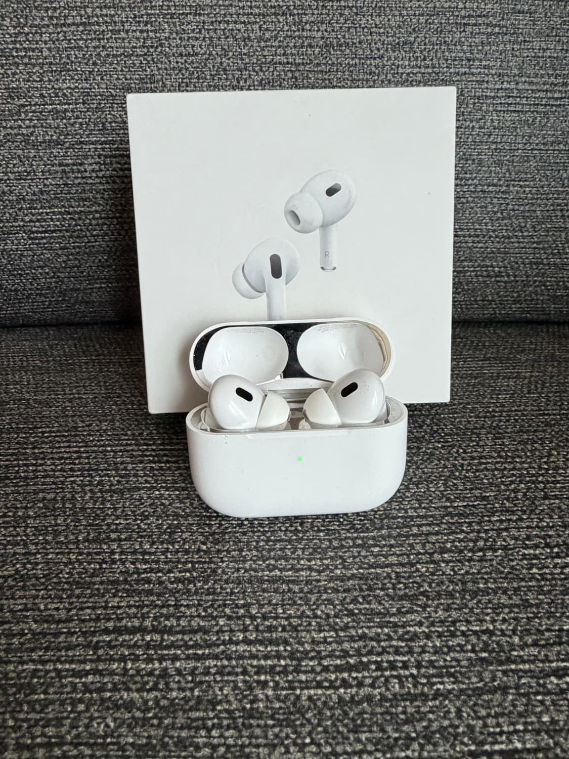 에어팟 프로 2세대 8핀 상품이미지2