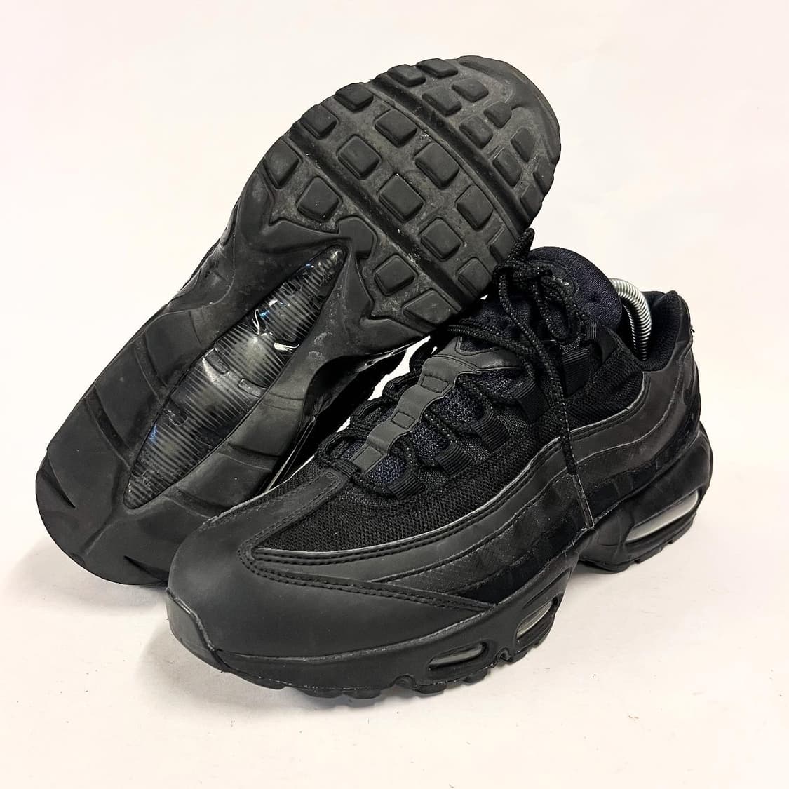 나이키 에어맥스95 트리플블랙 상품이미지2