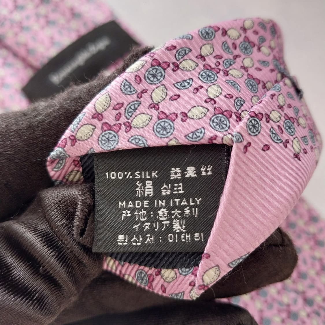 제냐 실크 핑크 레몬 패턴 넥타이 8.4cm A+등급 K1634
 상품이미지10