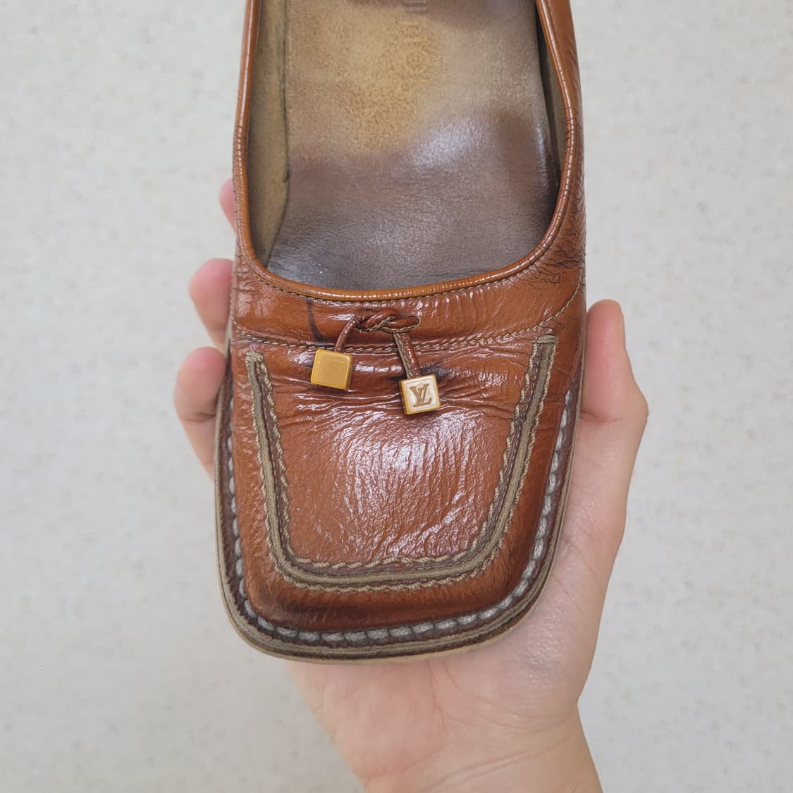 루이비통 00s 큐브 스퀘어토 37.5 상품이미지3