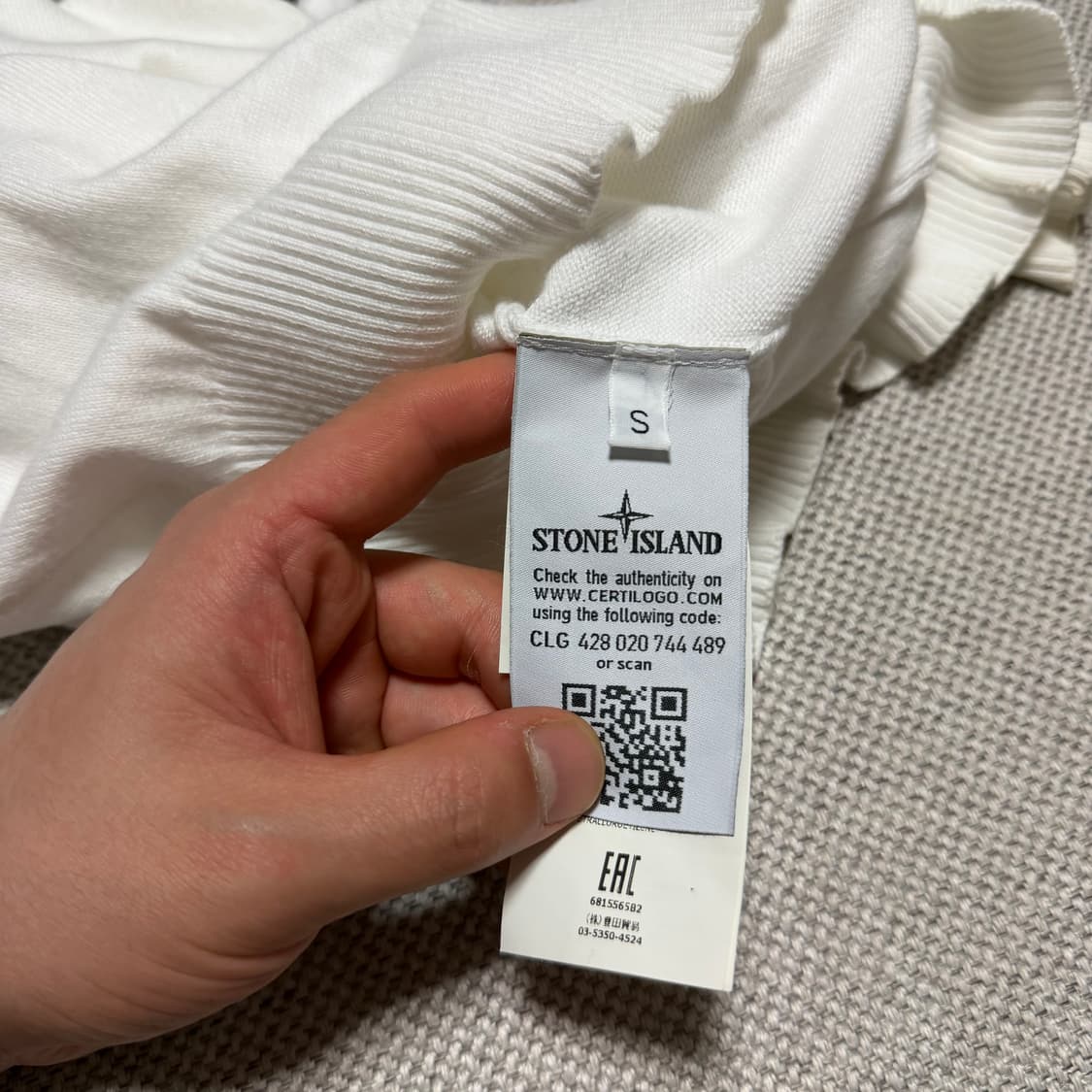 스톤아일랜드 하프버튼 집업 와펜 니트 상품이미지5