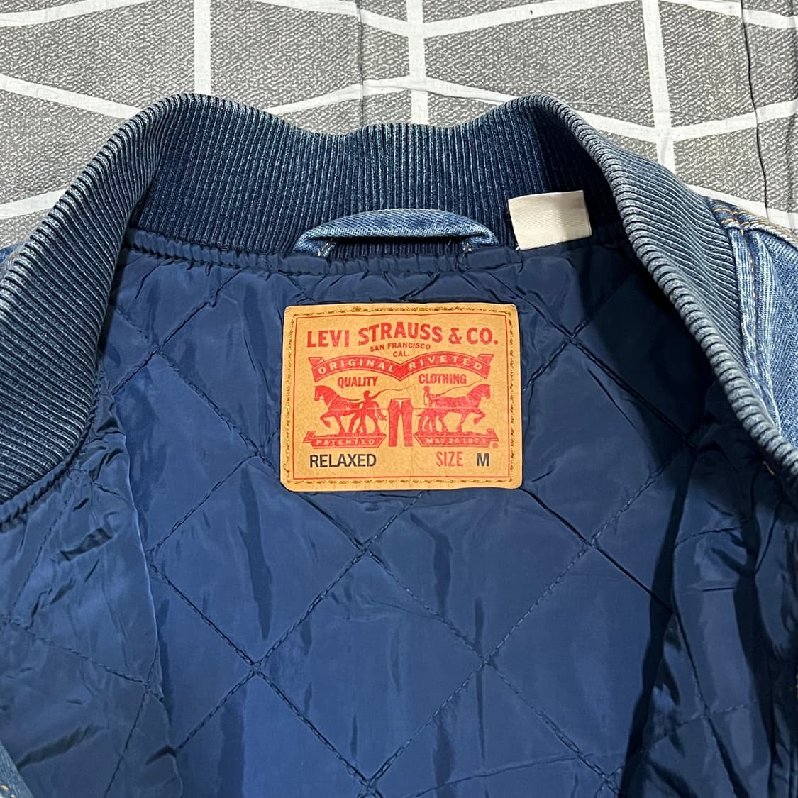 [새상품급] 리바이스 샌섬 베스트(조끼) -M- 상품이미지2