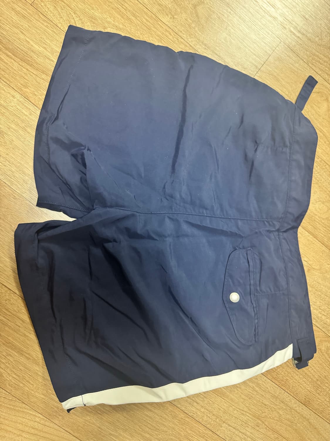 폴로 반바지 M사이즈 판매 상품이미지2