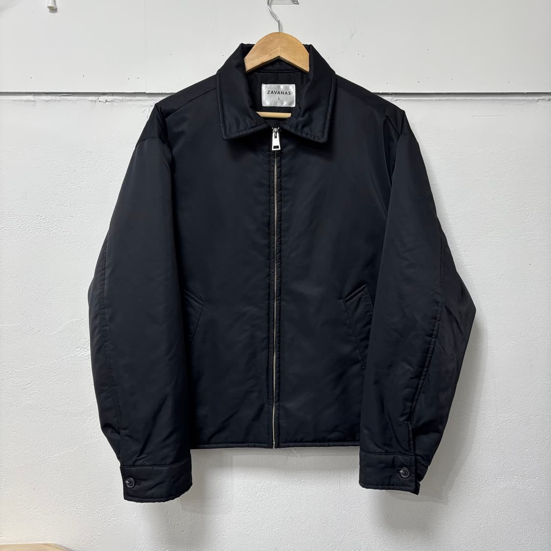 자바나스 블랙 나일론 카라 점퍼 상품이미지1