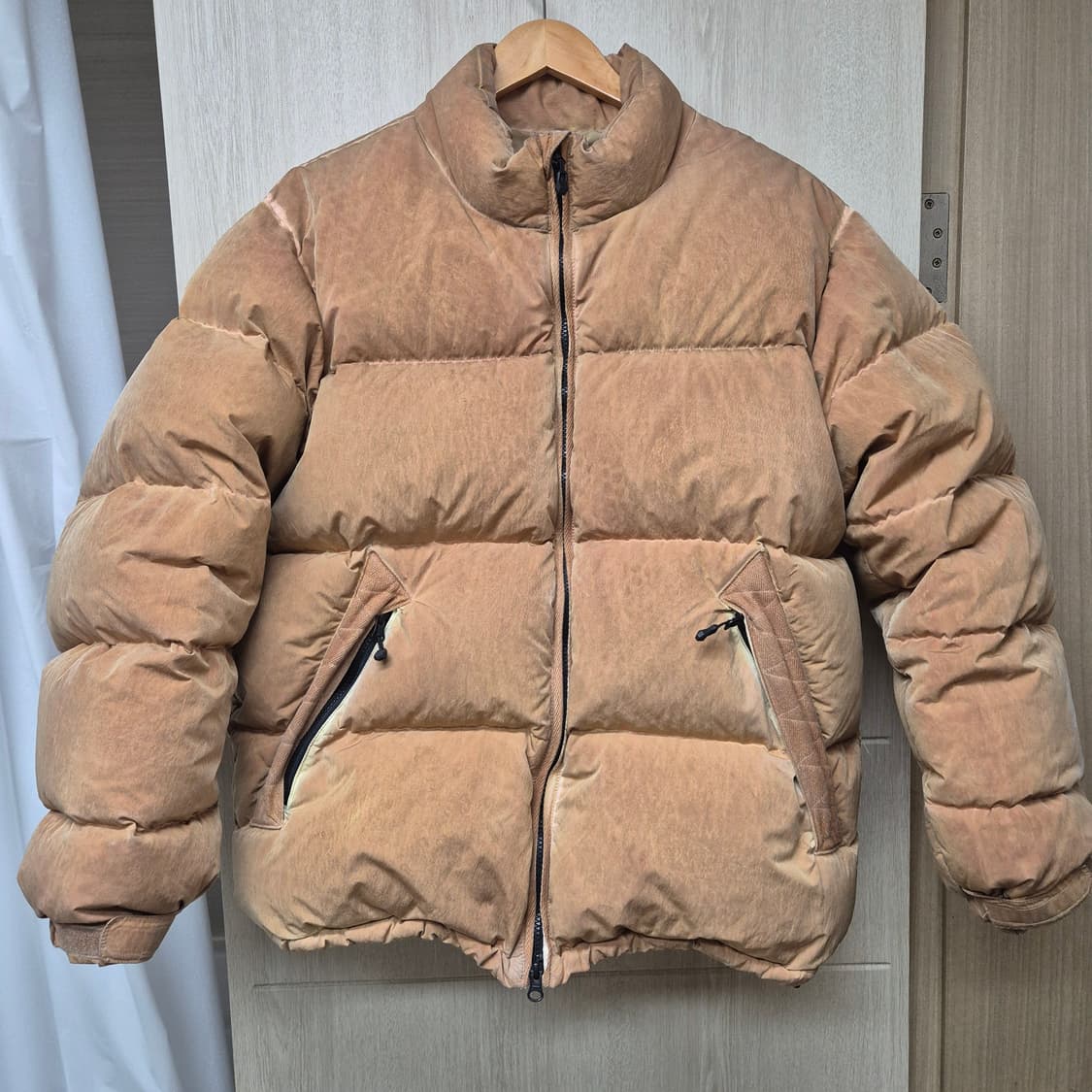 블랙아웃 오버다이 구스다운 L 상품이미지1