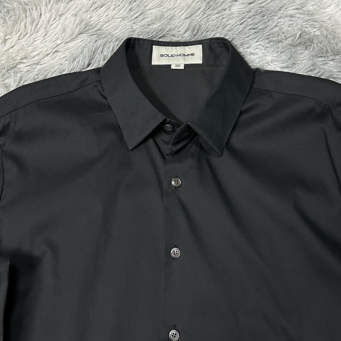솔리드옴므 블랙셔츠 48 상품이미지3