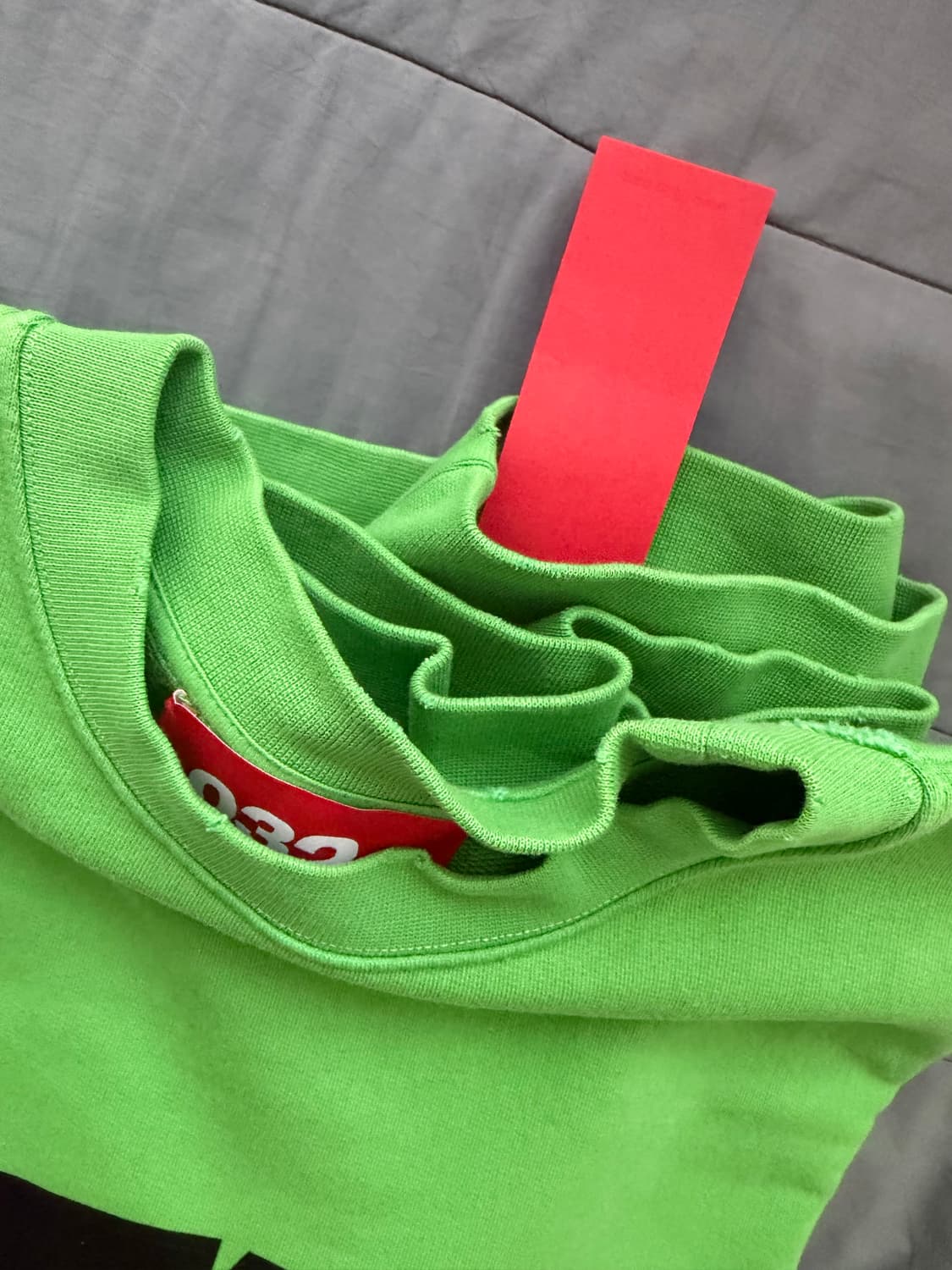 032c 맨투맨/ 새상품 라지 택보유  상품이미지3