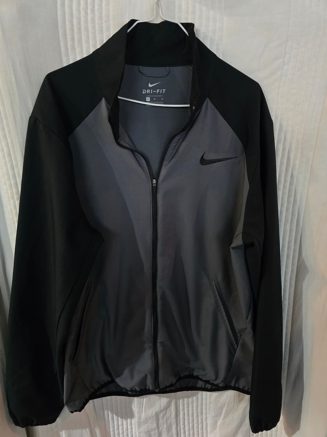 나이키 드라이핏 블랙/그레이 자켓 상품이미지2