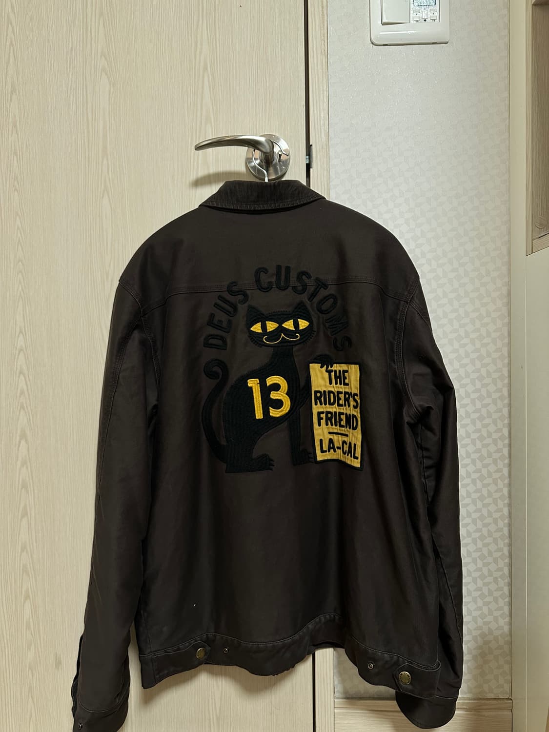 데우스 슈퍼 스티셔스 자켓 초코 브라운 상품이미지2