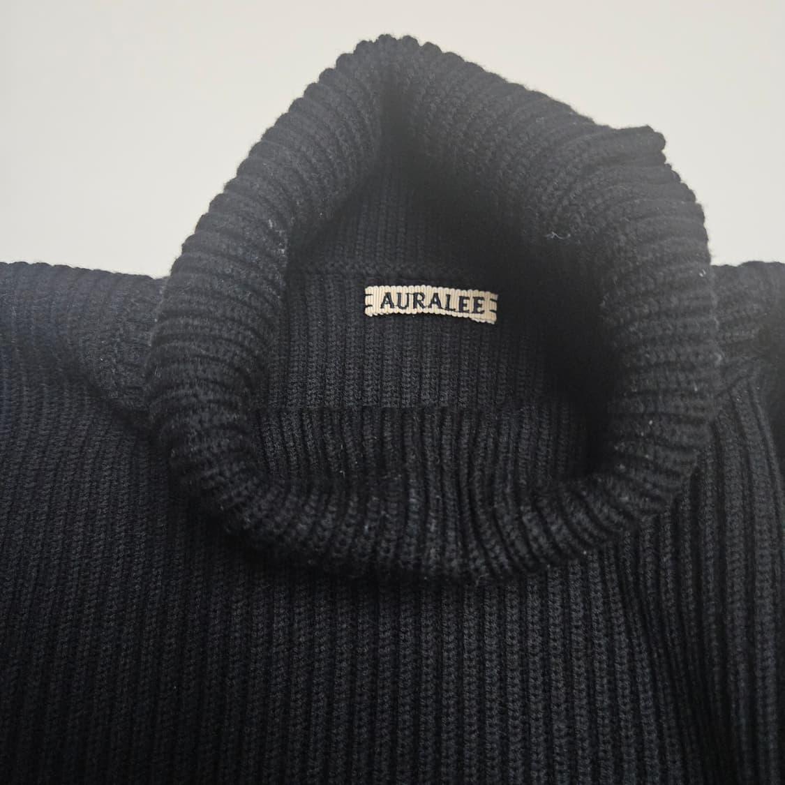 (무료배송) 오라리 슈퍼파인 백울 립니트 터틀넥 / 블랙 / 0사이즈 상품이미지2