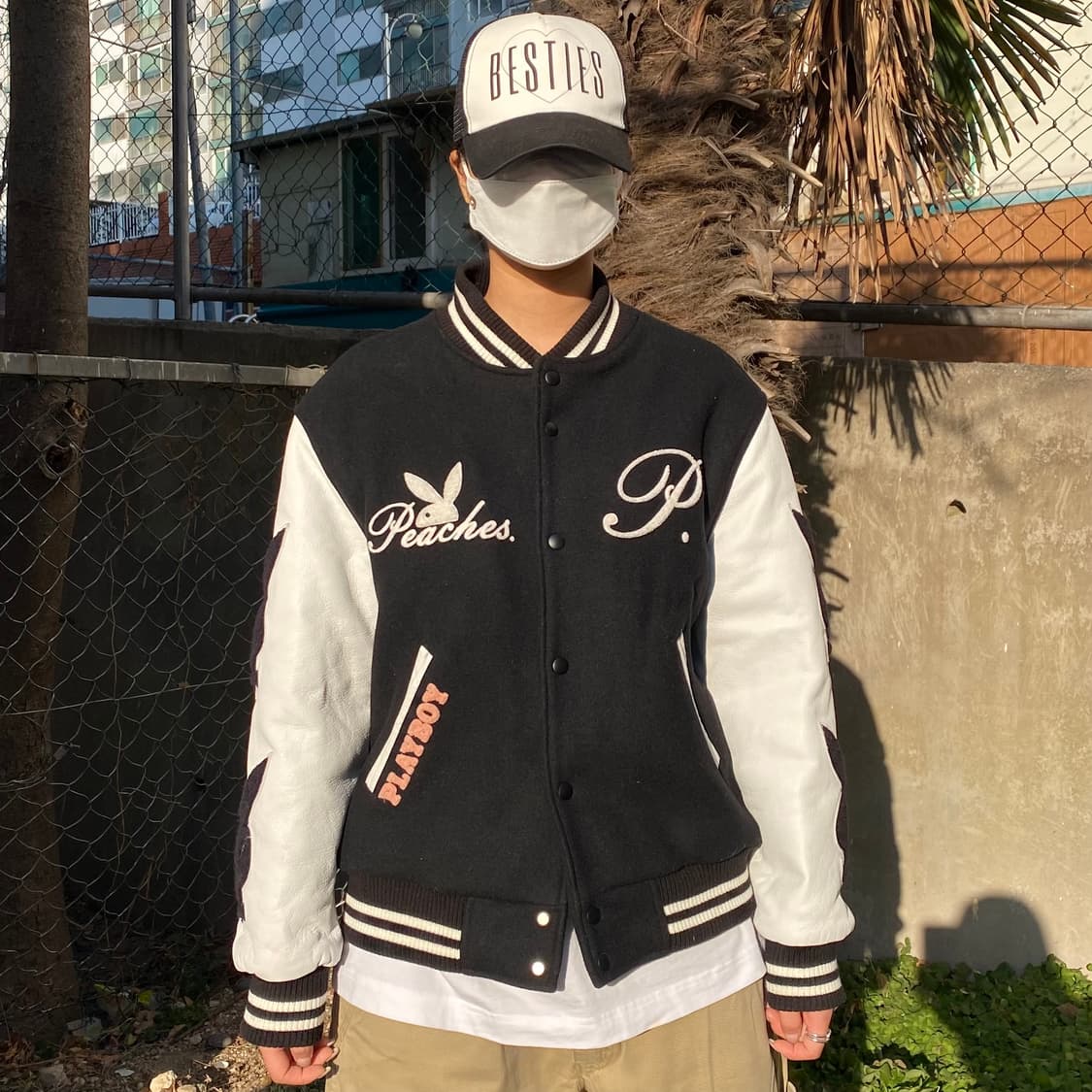 Peaches. x Playboy Varsity Jacket 상품이미지1