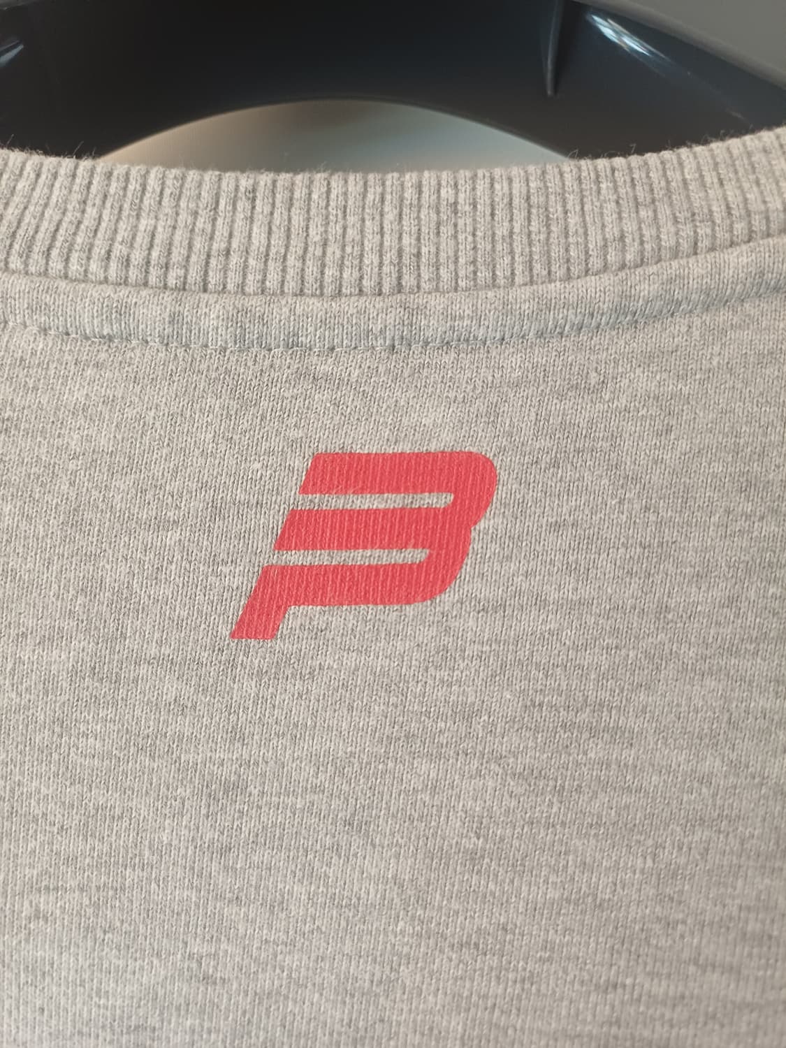 빈폴스포츠 부클 레터링 맨투맨 105 상품이미지6