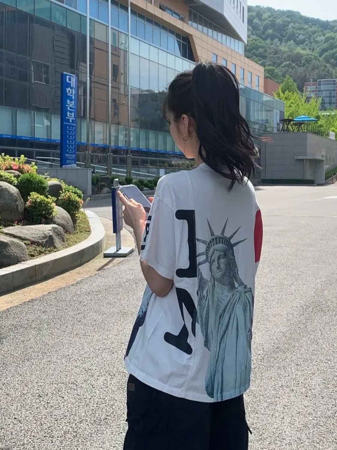 스키즘인듀싱 페이크 리워크드 성조기 티셔츠 아이보리 상품이미지3