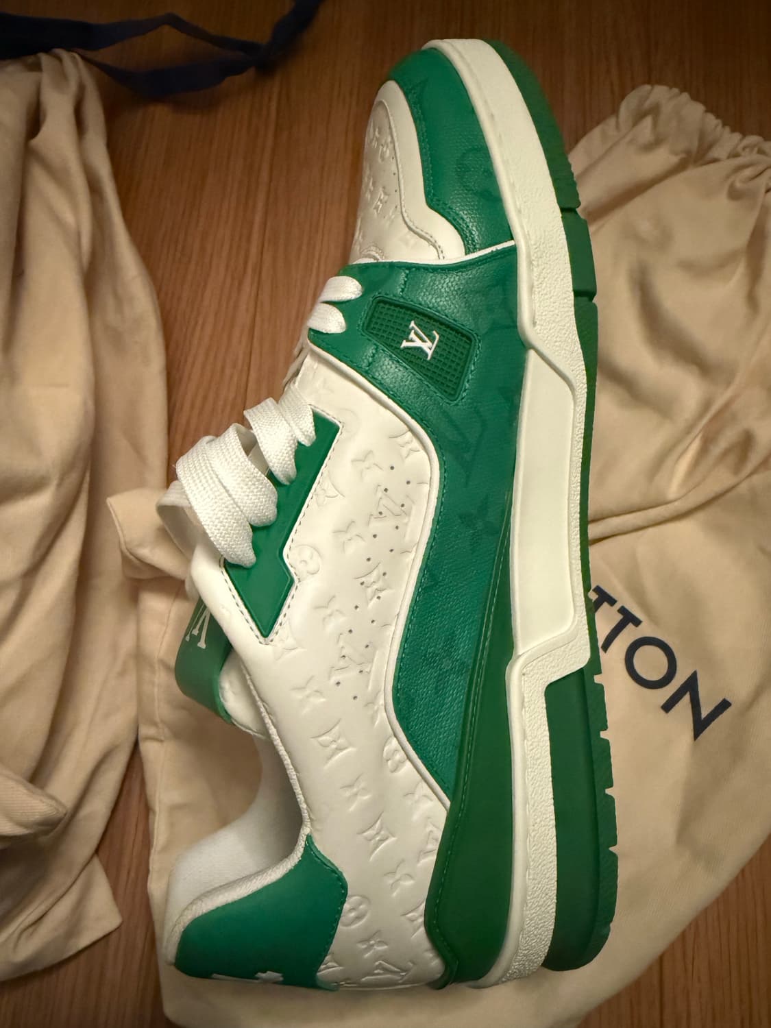 Louis vuitton LV Trainer Sneakers Green 상품이미지3