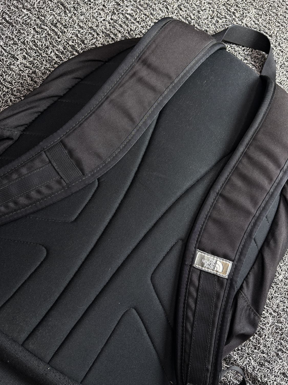 노스페이스 볼트 블랙 테크 백팩 3343 상품이미지5