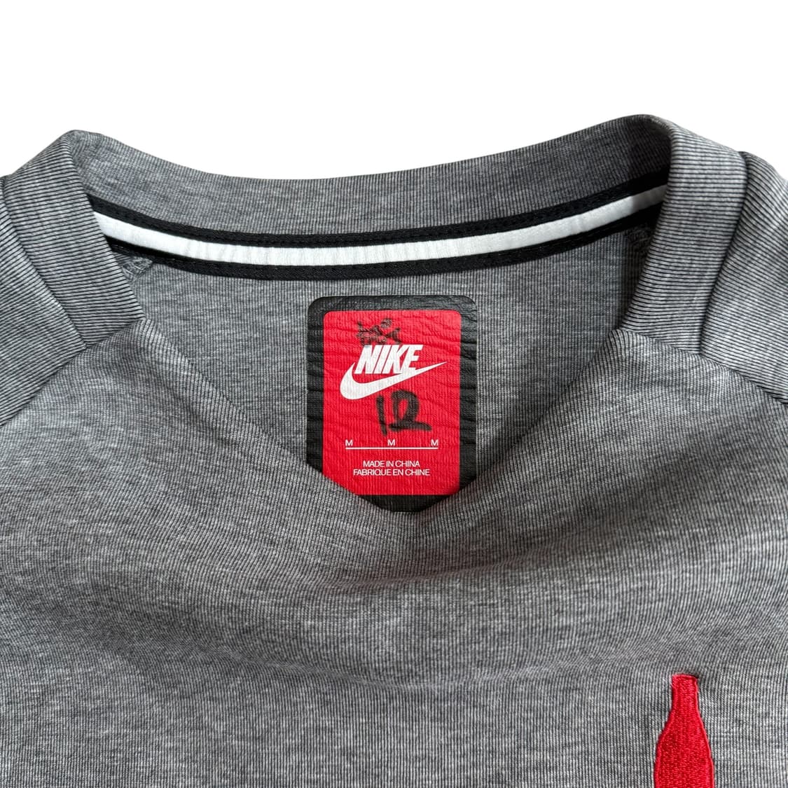 나이키 테크팩 맨투맨 상품이미지2