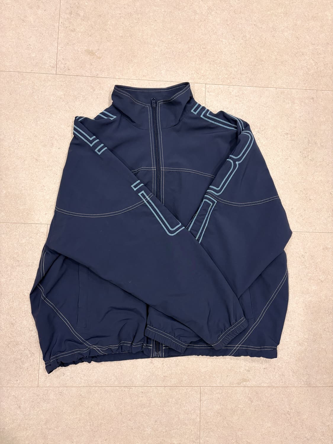 슈프림 25ss 스펠아웃 자수 트랙자켓 네이비 상품이미지2