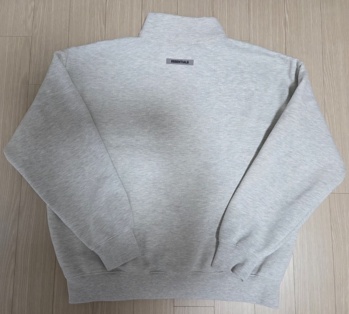 피오갓에센셜 모크넥 오트밀 스웻셔츠 상품이미지2