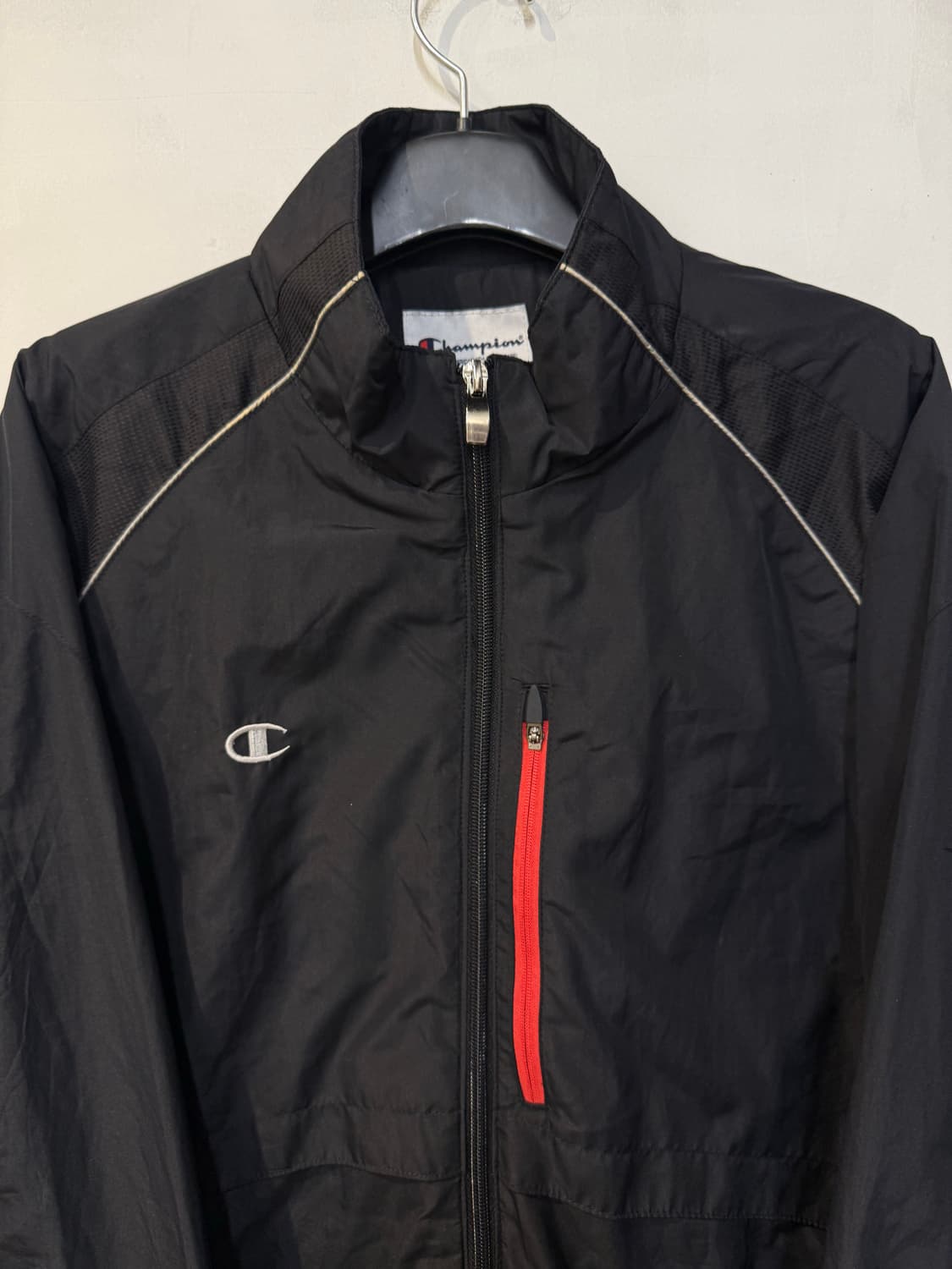 챔피온 블랙 바람막이 상품이미지2