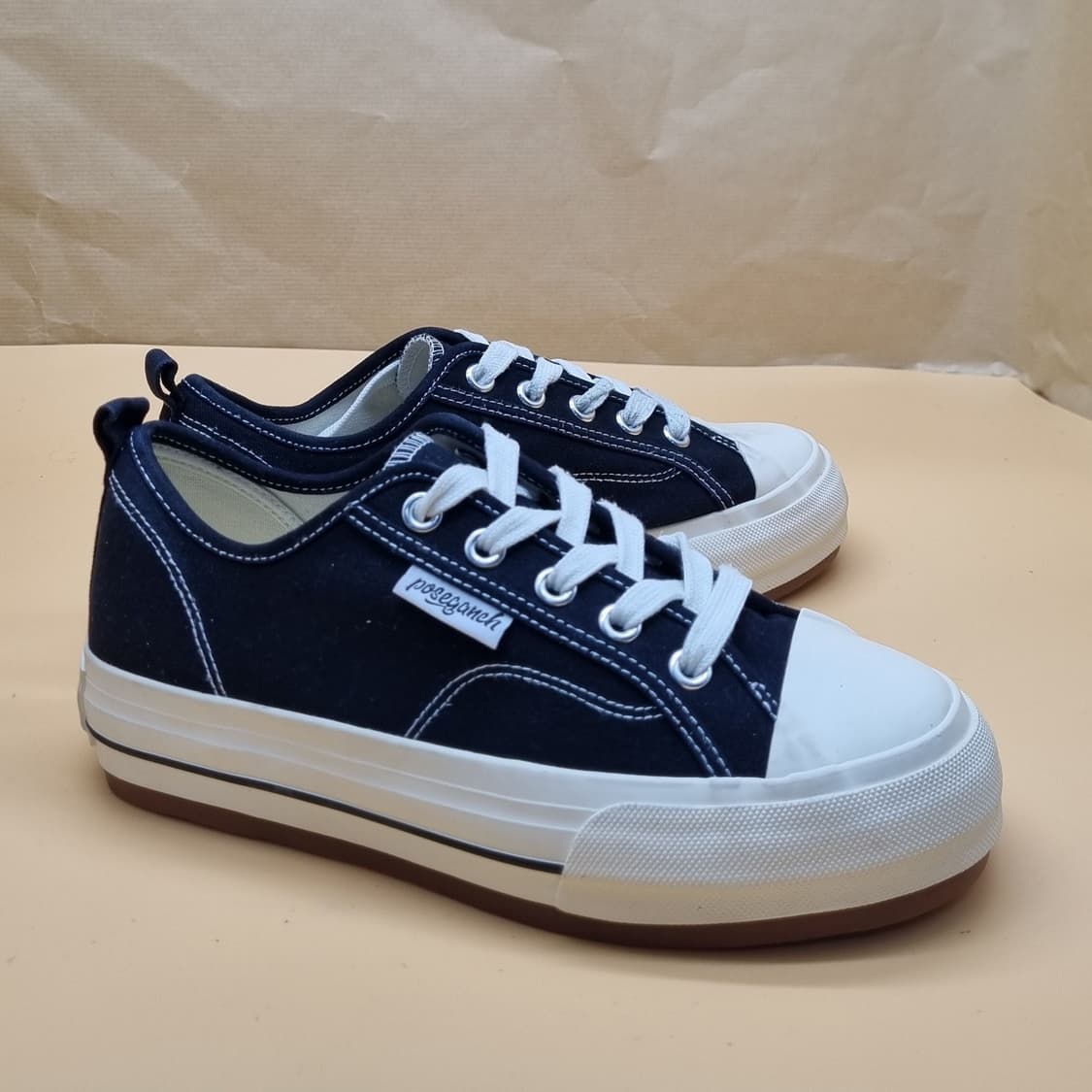 포즈간츠 무스비 블랙 스니커즈 240. 상품이미지1