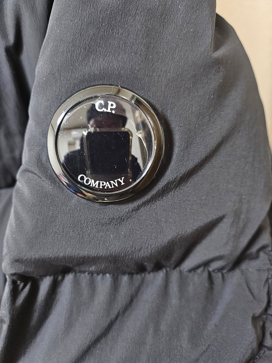 CP컴퍼니 23fw 롱패딩 블랙 상품이미지4