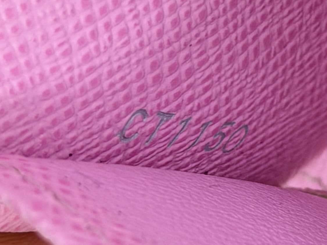 루이비통 모노그램 멀티컬러 화이트 뮤를 4 키 케이스 상품이미지9