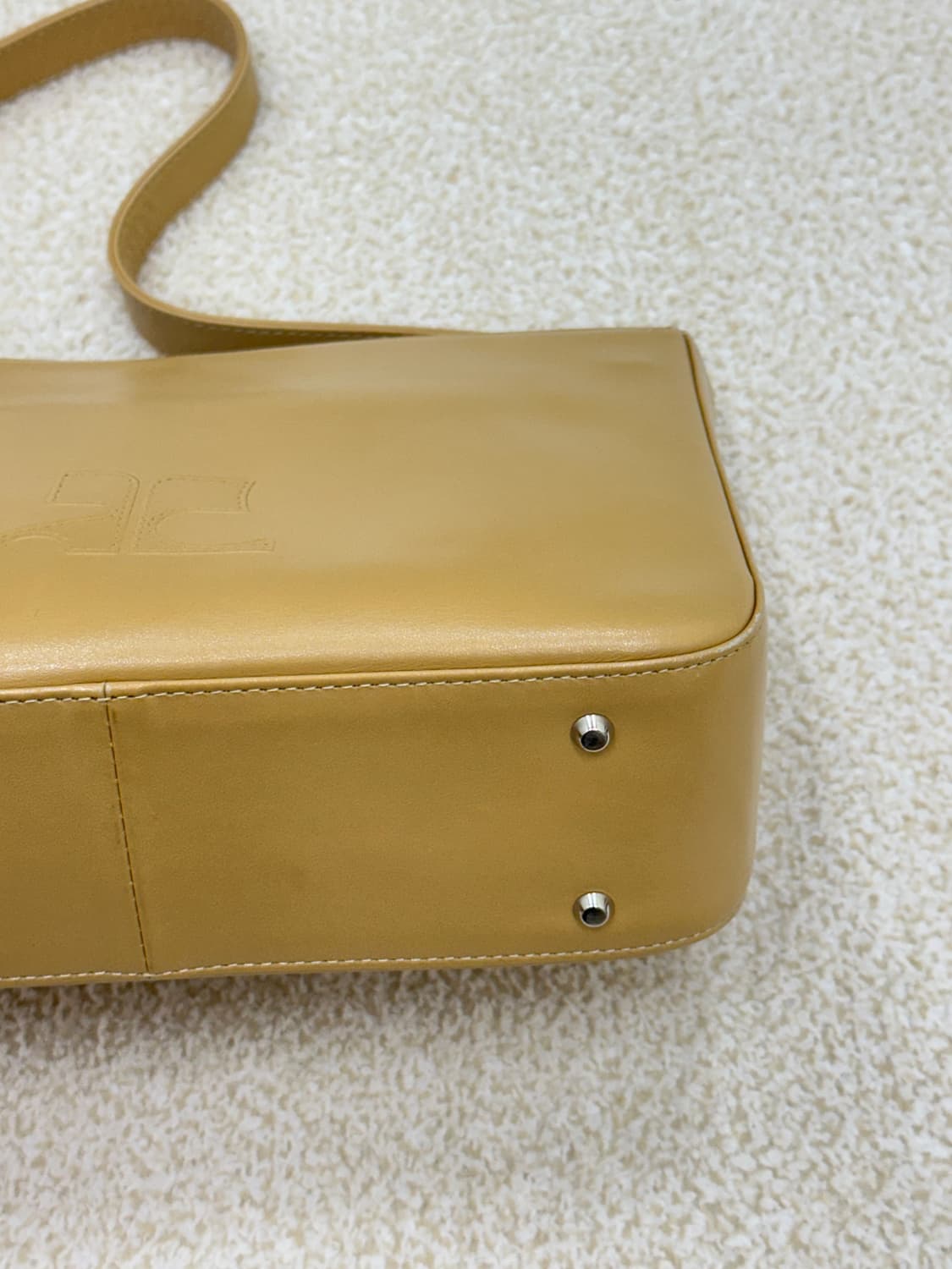 꾸레쥬 숄더백 상품이미지4