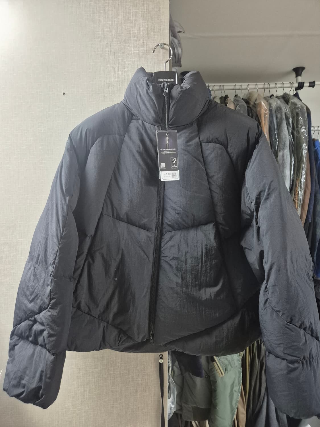 무신사 스탠다드 스트럭처드 숏패딩 M 새제품 상품이미지10