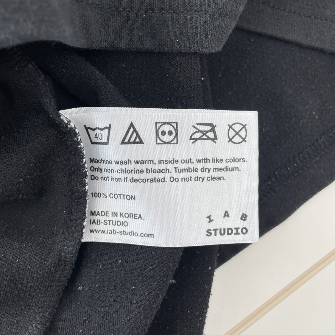 아이앱 식케이 공용95 콜라보 블랙 반할 티셔츠 상품이미지8