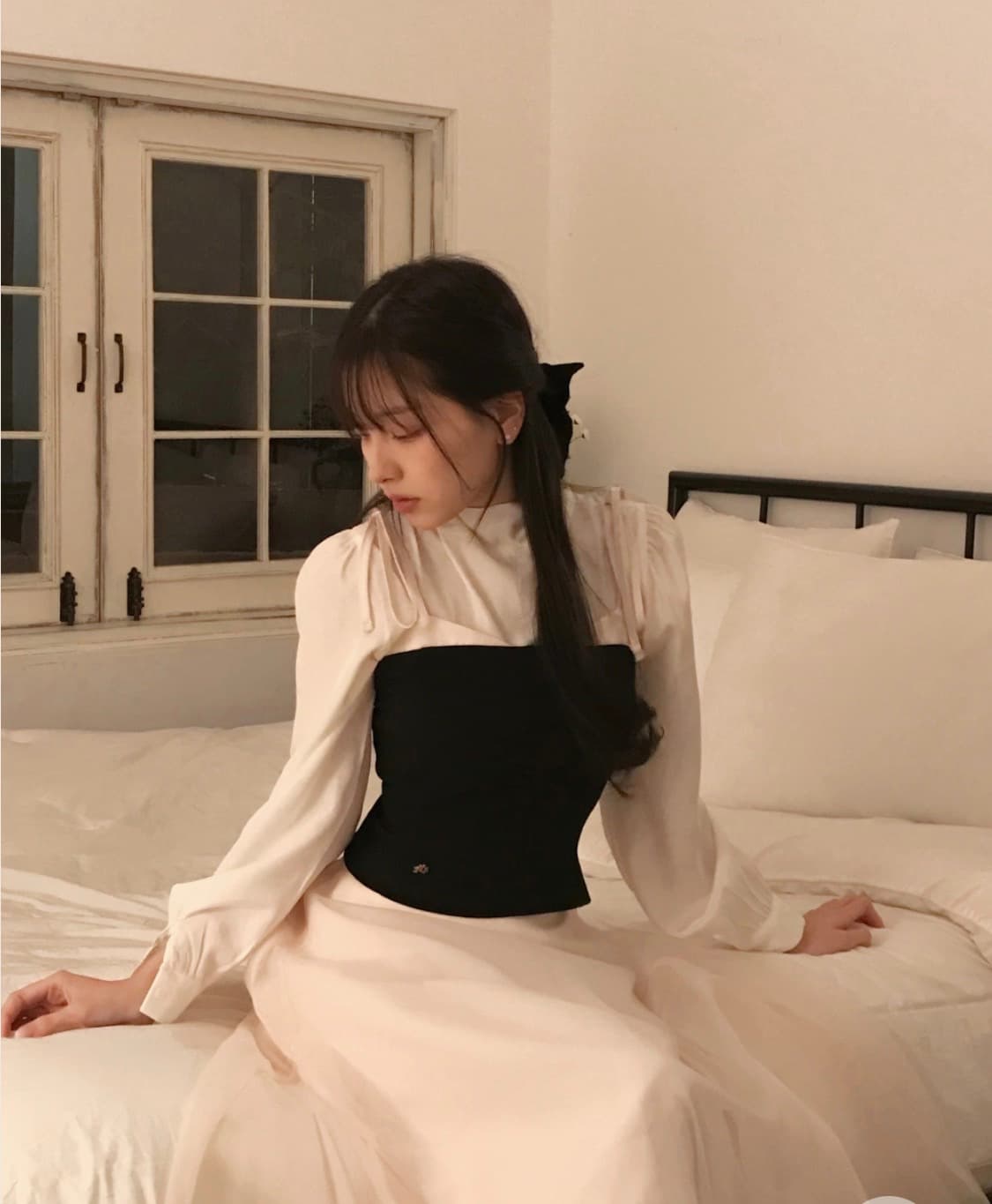 클라우드이모션 로디아 투웨이 실키 타이 블라우스 BL 상품이미지1