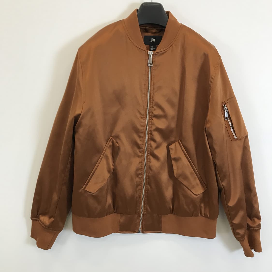 흐앤므 사틴 봄버 블루종자켓 [L] 상품이미지1