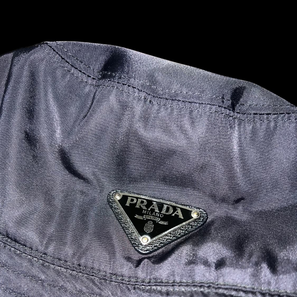 [급매][최저가!!!!]프라다 리나일론 버킷햇 블랙 XL 상품이미지5