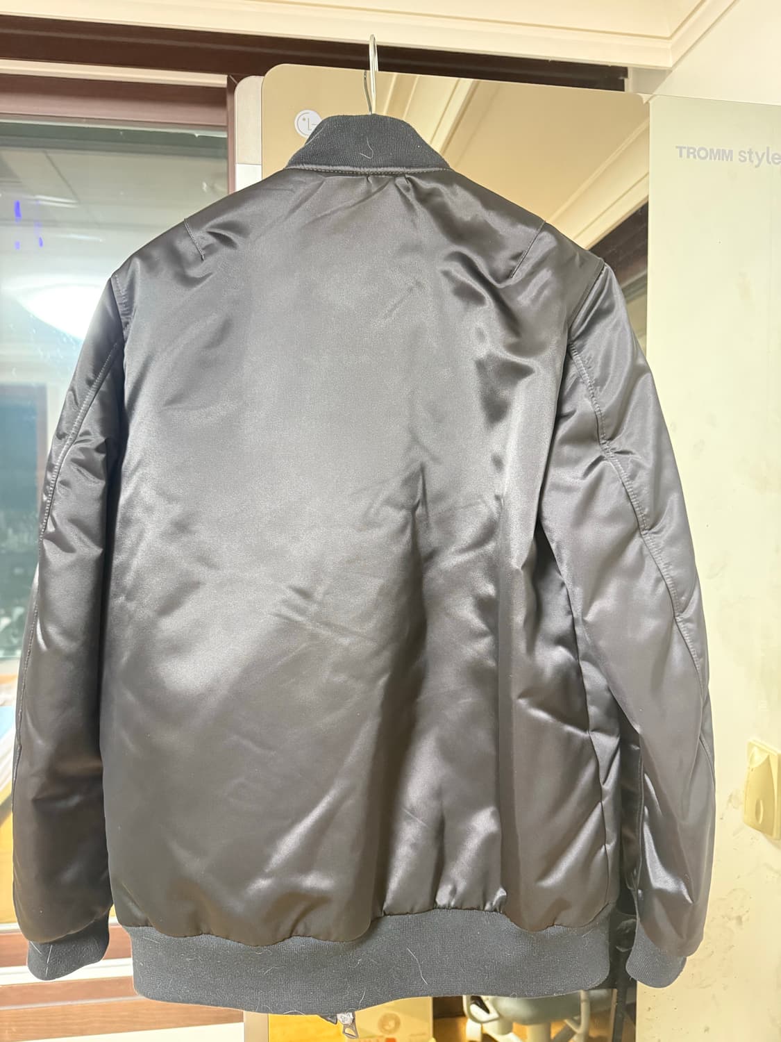 아크네 셀로 봄버 자켓 46 상품이미지4