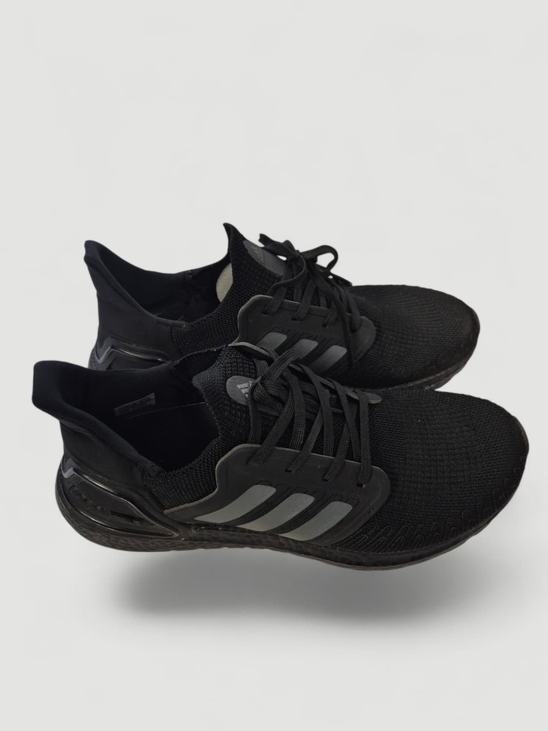 [265]아디다스 울트라부스트20 운동화 트리블블랙 상품이미지1