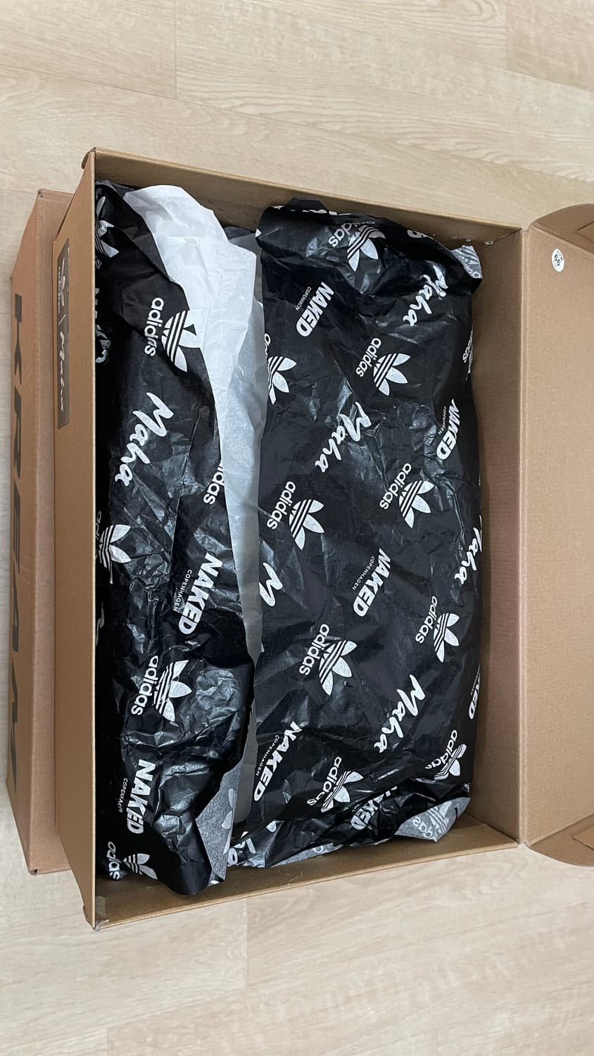 [260] 네이키드 x 마하 x 아디다스 삼바 밀레니엄 코어 블랙 상품이미지3