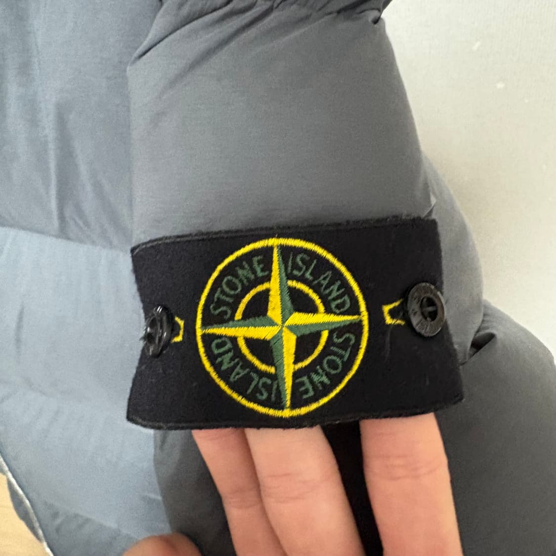 스톤아일랜드 심리스 패딩 상품이미지4