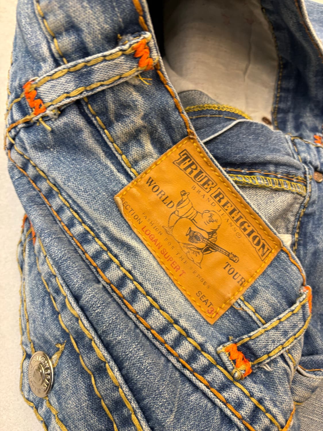 트루릴리전 LOGAN SUPER T 부츠컷 데님 상품이미지5