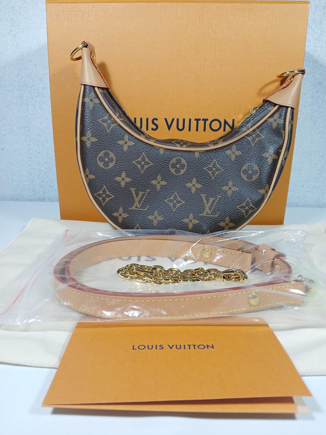 루이비통 루프호보백 M81098 상품이미지1