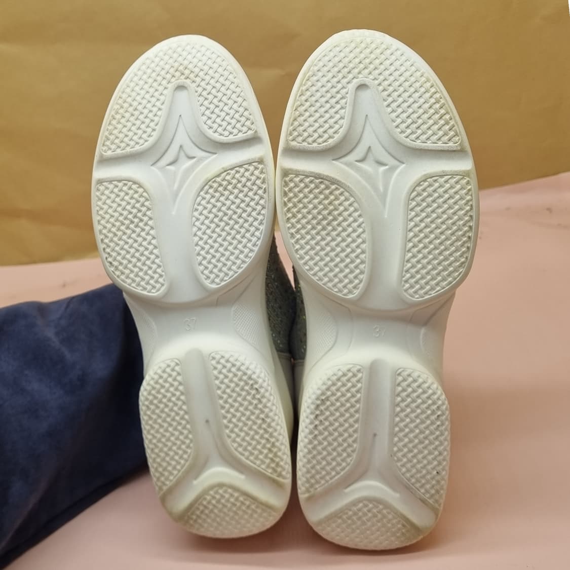 미쉘바이탠디 여성 키높이 슬립온230 굽8 상품이미지3