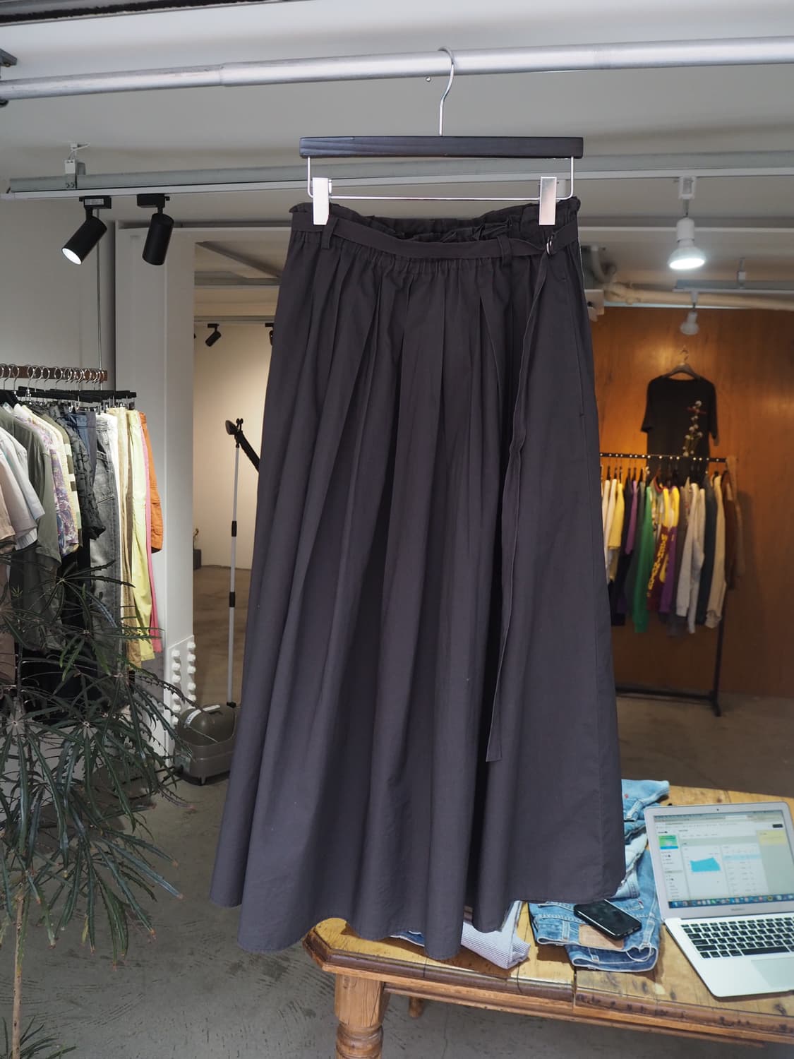 JOHN SMEDLEY ENGLAND pleated skirt  상품이미지1