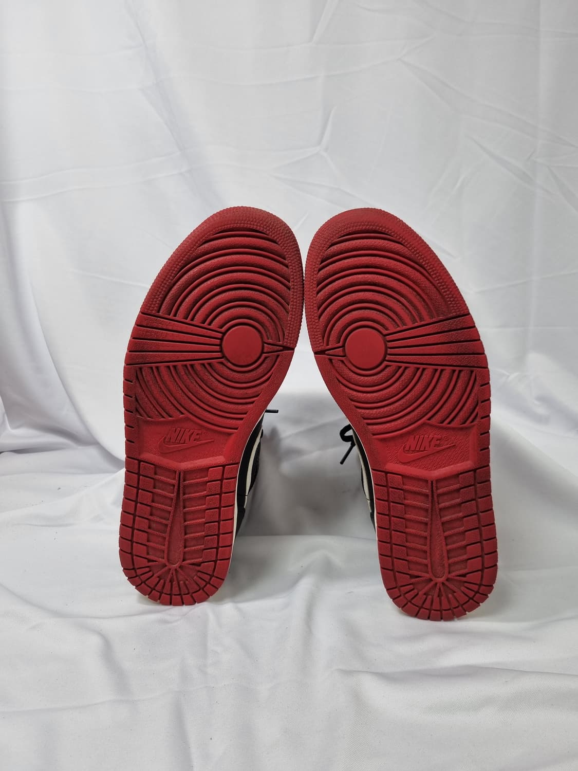 280 나이키 에어 조던 1 미드 짐 레드 브레드 상품이미지4