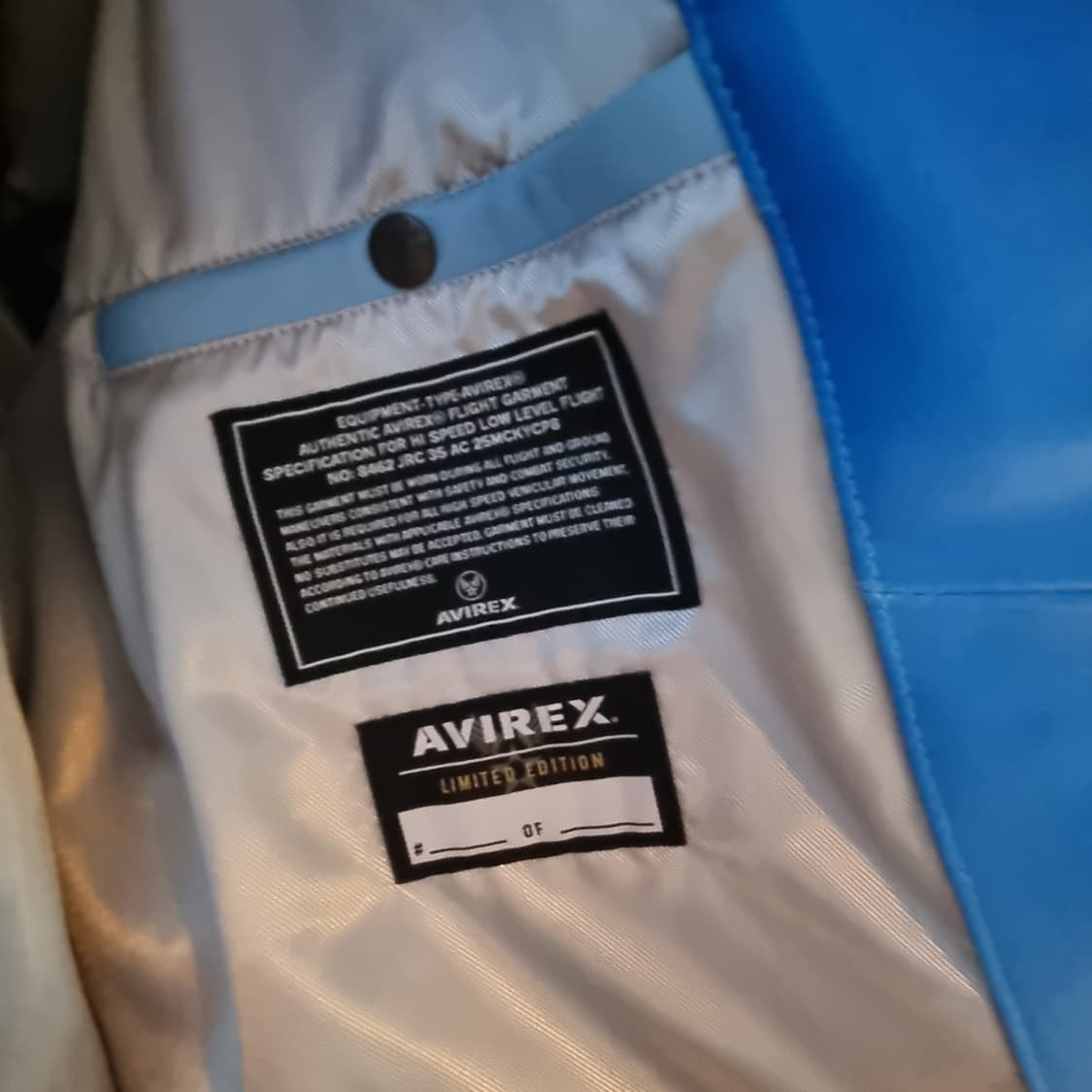 아비렉스 레더자켓 새상품 판매합니다  상품이미지5