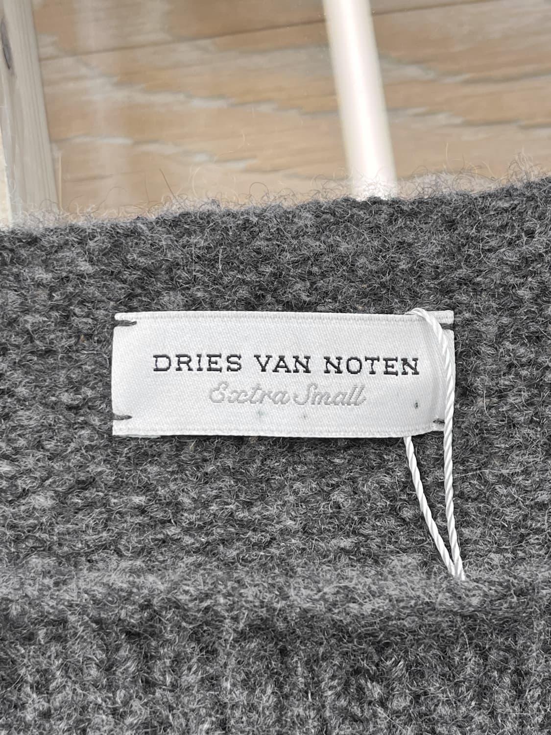 드리스 반 노튼 캐시미어 보트 넥 니트 상품이미지4