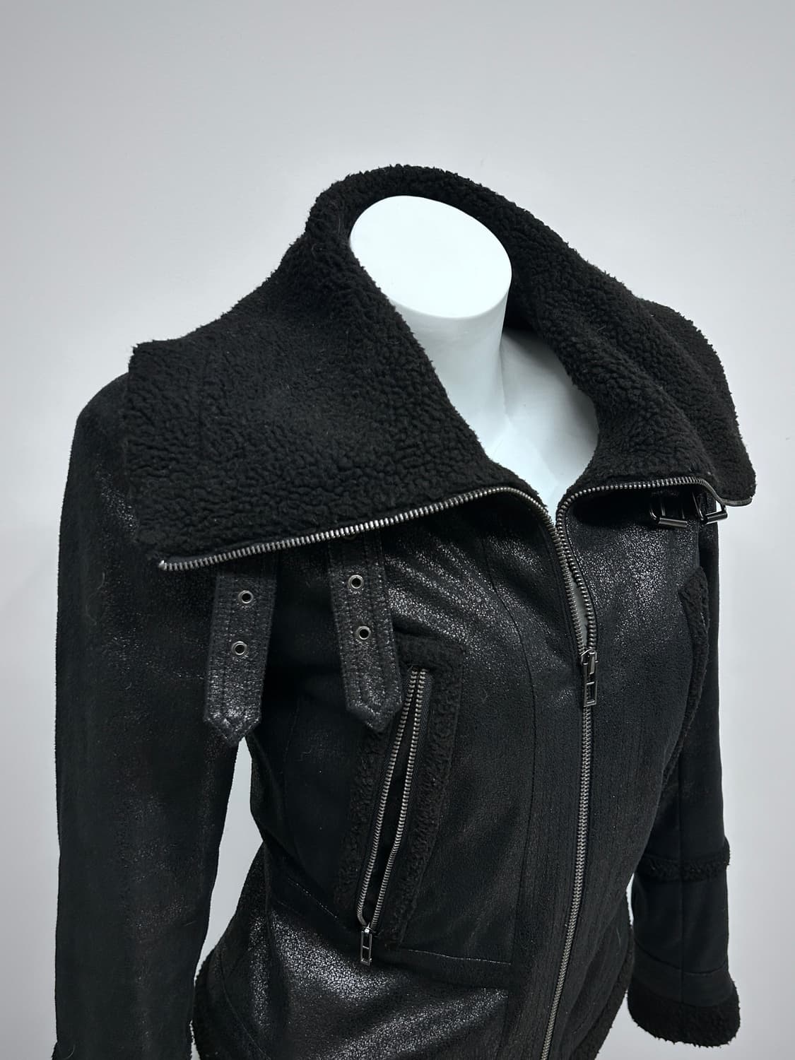 아르마니 버클 하이넥 코티드 자켓 상품이미지2